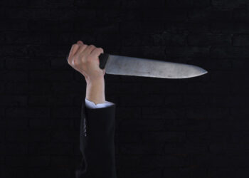 Sasnavoje vyras grasino moteriai