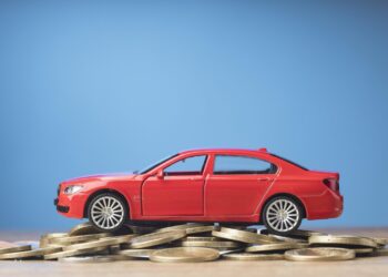 Įsigyjant automobilį įmanoma sutaupyti