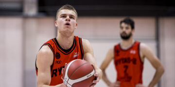 „Vytis-VDU“ baigė komplektaciją pasikviesdami L. Klimą