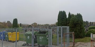 Gyventojams primenama apie kapinių atliekų tvarkymą