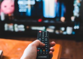 Internetinė televizija išstumia tradicinę televiziją?