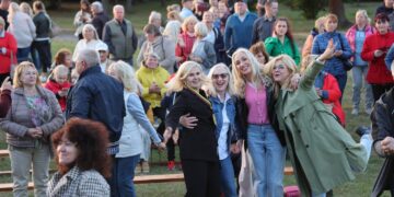 Mokolų kaimo bendruomenė minėjo dvi gražias progas