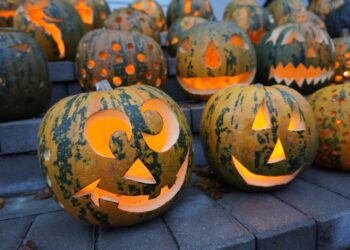 Moliūgų skaptavimo dirbtuvės