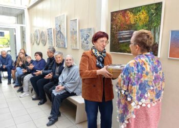 Šakių viešojoje bibliotekoje atidaryta Jūratės Karasevičienės tapybos darbų paroda