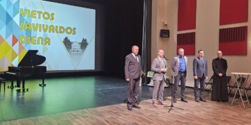 Šakių vietos savivaldos dienos proga - dovana bažnyčiai