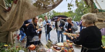 Šakiuose nuaidėjo derliaus šventė – Zanavykų Obuolinės!