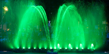 Šakiuose objektai nušvis žalia spalva