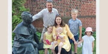 Tikėjimo ir moralinių vertybių perdavimas šeimoje