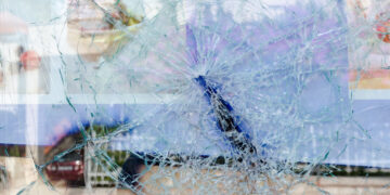 Išdaužtas automobilio stiklas