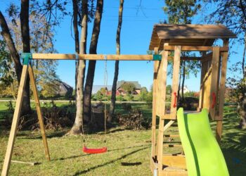 Antupių bendruomenė įgyvendina projektą „Keičiasi ir gražėja Bačkiškių kaimas“