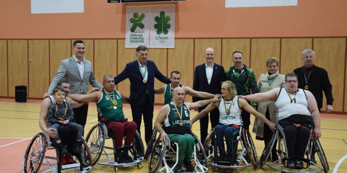 Kybartuose vyko Vilkaviškio rajono neįgaliųjų sporto klubo varžybos „Pasiek daugiau“