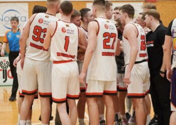 Pergalingi „Veteranų“ ir „Gudelių seniūnijos“ spurtai bei LKL teisėjų brigada