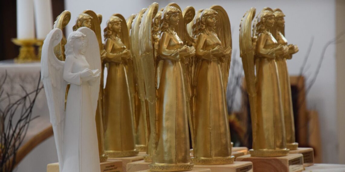 Vilkaviškio katedroje vyko šventinis renginys „Auksinis angelas 2023“