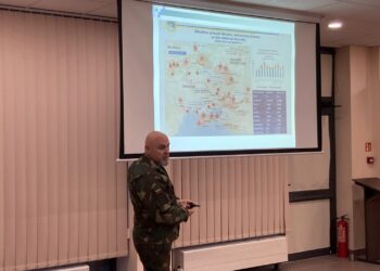 Karo ekspertas supažindino su karo eiga Ukrainoje