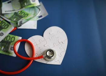 Ligonių kasos atnaujino bazinių kainų nustatymo metodiką