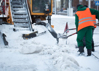 Gatvių valymas žiemą