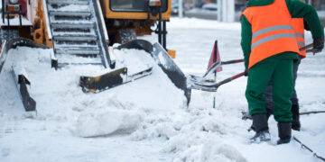 Gatvių valymas žiemą