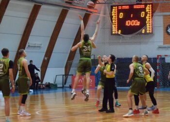 Kazlų Rūdos „Ataka“-Kauno Kolegija šiuos metus užbaigė išplėšdami pergalę prieš Raseinių „Raseinius“