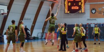 Kazlų Rūdos „Ataka“-Kauno Kolegija šiuos metus užbaigė išplėšdami pergalę prieš Raseinių „Raseinius“