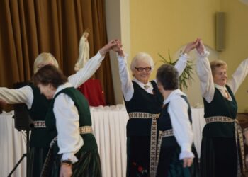 Vilkaviškio rajono pagyvenusių žmonių klubo „Rudenėlis“ palydėjo senuosius metus