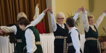 Vilkaviškio rajono pagyvenusių žmonių klubo „Rudenėlis“ palydėjo senuosius metus