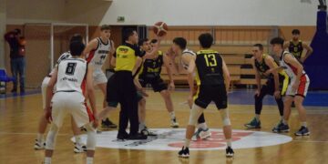 Kazlų Rūdos „Ataka“-Kauno Kolegija krepšininkai Vilniuje neatsilaikė paskutinėmis rungtynių akimirkomis