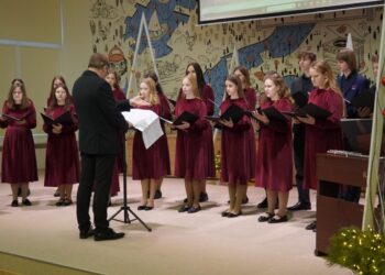 Marijampolės Šv. Cecilijos gimnazijos jaunių - jaunimo choro koncertas