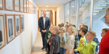 Marijampolės savivaldybėje lankėsi Marijampolės vaikų lopšelio-darželio „Vaivorykštė“ „Spalviukų“ grupė