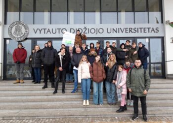 Šakių rajono gimnazistai lankėsi VDU Žemės ūkio akademijoje