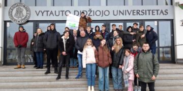 Šakių rajono gimnazistai lankėsi VDU Žemės ūkio akademijoje