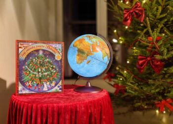 Šakiuose vyko Kalėdinių renginių ciklo „Per pasaulį keliauja Kalėdos“ pristatymas ir akcijos „Atverkime savo širdis Šv. Kalėdų gerumui“ atidarymo renginys