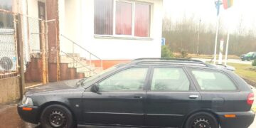 Už neteisėtą žmonių gabenimą per valstybės sieną Lietuvoje teistas latvis įkliuvo vėl