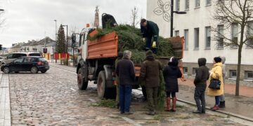 VMU akcija „Parsinešk Kalėdas į savo namus“