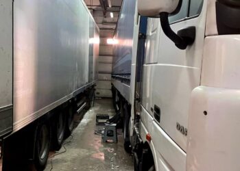 Marijampolės kriminalistai užkirto kelią automobilių kėbulų numerių klastojimu užsiimančių asmenų veiklai