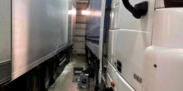 Marijampolės kriminalistai užkirto kelią automobilių kėbulų numerių klastojimu užsiimančių asmenų veiklai