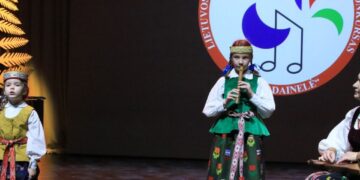 Marijampolės jaunieji dainininkai puikiai pasirodė „Dainų dainelės“ antrajame etape