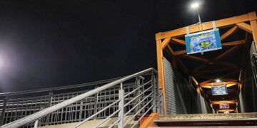 Unikalią galeriją Kazlų Rūdoje papuošė Audronės Petrašiūnaitės darbai