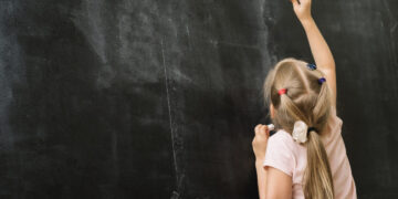 Tėvelių dėmesiui: startuos prašymų mokytis pirmoje klasėje registracija