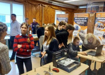 Vizitas Akmenynų pagrindinėje mokykloje