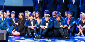 Paminėtas gražių emocijų kupinas Sūduvos gimnazistų šimtadienis