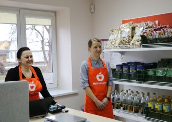 Kalvarijoje atidaryta „Maisto banko" atiduotuvė