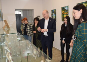 Atidaryta Lietuvos kurčiųjų draugijos Vilkaviškio skyriaus paroda „Nepamirškime atviručių“