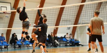 Kazlų Rūdos savivaldybės atvirų tinklinio pirmenybių starte - „Vilkaviškio TK“ komandos absoliučios pergalės