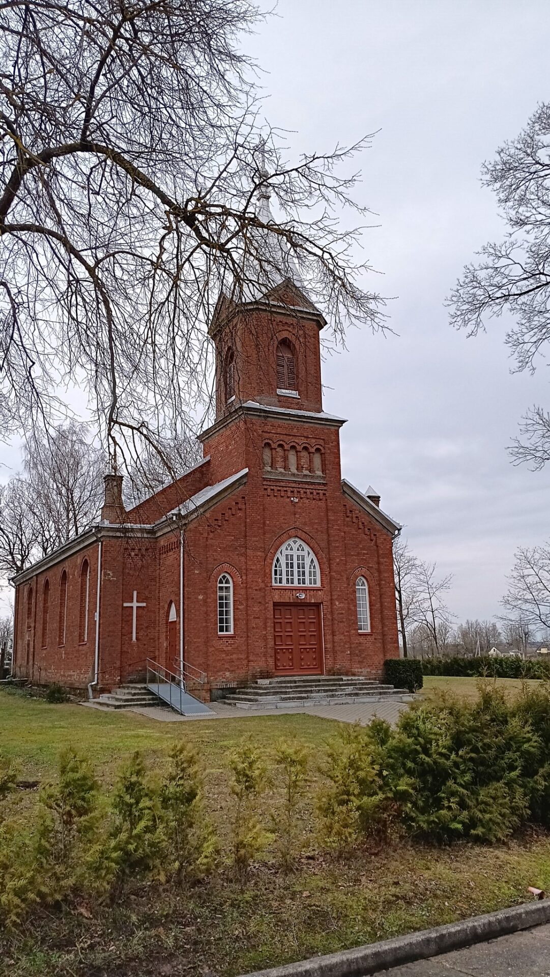 Leono Geištaro finansais pastatyta bažnyčia Didvyžiuose