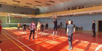 Mokinių ir mokytojų tinklinio varžybos