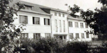 Vilkaviškio Ąžuolo progimnazija tarpukari