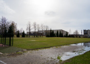 Netrukus prasidės Mokolų progimnazijos stadiono atnaujinimo darbai