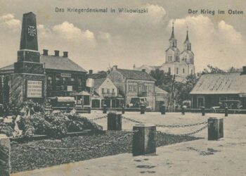 Basanavičiaus aikštė Vilkaviškyje -Vokiečių karo paminklas 1916 m.