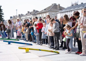 Marijampolėje linksmai švęstos margučių lenktynės „Margulimpiada 2024“