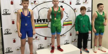 Sporto centro graikų-romėnų imtynininkai – šalies jaunių ir vaikų žaidynių prizininkai